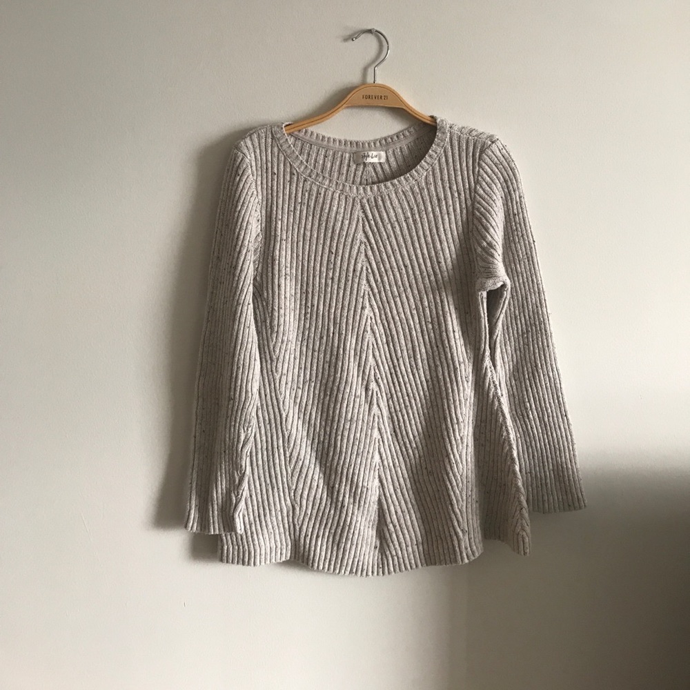 CREAM KNIT SWEATER